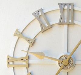 Antique Premium Metal Analog Wall Clock